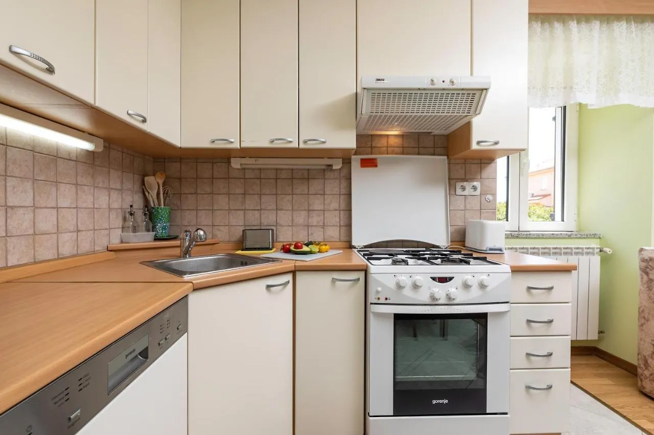 Apartment Krebelj By El-Pi Tours Malinska